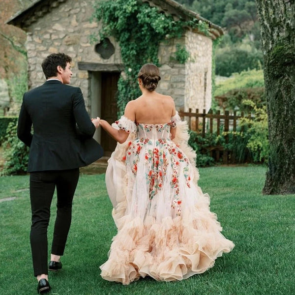 Enchanting Off-Shoulder A-Line Tulle Wedding Dress with Floral Appliques & Ruffles - Includes Veil