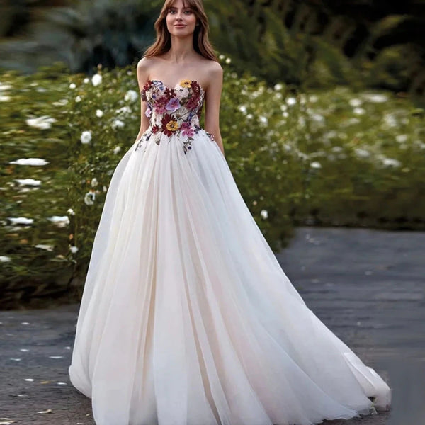 Romantic Pastoral Strapless Lace Wedding Dress with Floral Embroidery and Sweep Train