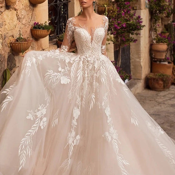 Elegant Vintage Italian Princess Bridal Gown with Embroidered Organza, Full Sleeve V-Neck and Court Train