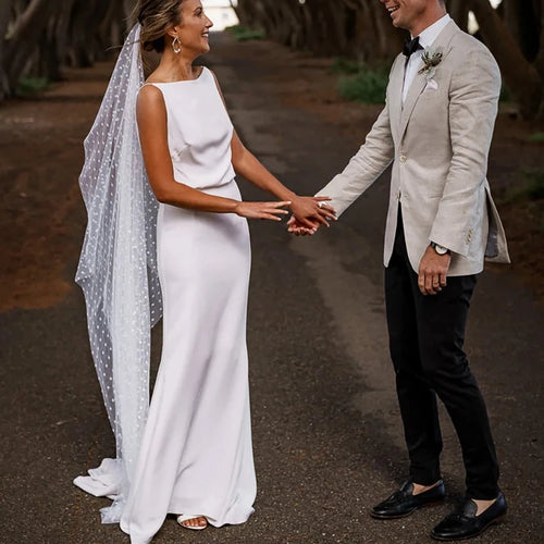 Sleeveless Boat Bateau Neck Mermaid Wedding Dress with Open Back