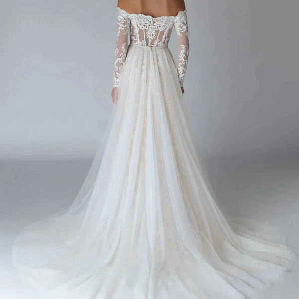 Elegant Off-the-Shoulder Sweetheart Mermaid Wedding Dress with Lace Applique and Detachable Train