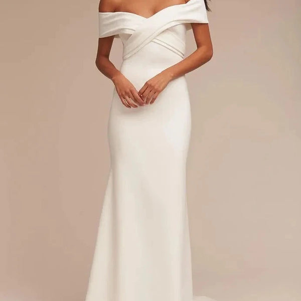 Elegant V-Neck Satin Sheath Wedding Dress with Lace Back and Side Slit - Court Train Bridal Gown