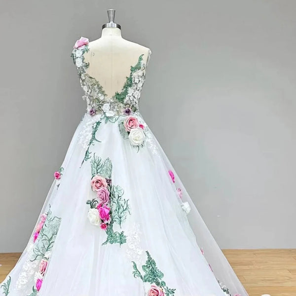 Luxury Off-the-Shoulder Pastoral Ball Gown Wedding Dress with Hand-Made Floral Appliques and Court Train