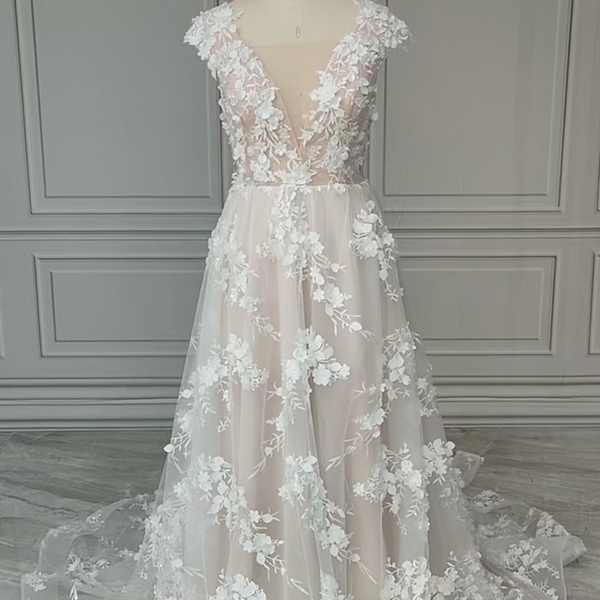 Boho Chic 3D Flowers Lace A-line Wedding Dress with Cap Sleeves | Backless Bridal Gown