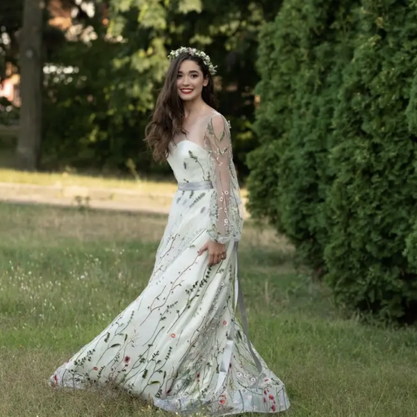 Classic Long Sleeve Floral Wedding Dress with Tulle Embroidery and Sweep Train