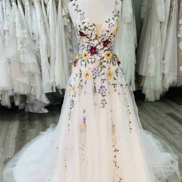 Colorful Floral Boho A-Line Wedding Dress | Whimsical Tulle Bridal Gown with Spaghetti Straps and Court Train