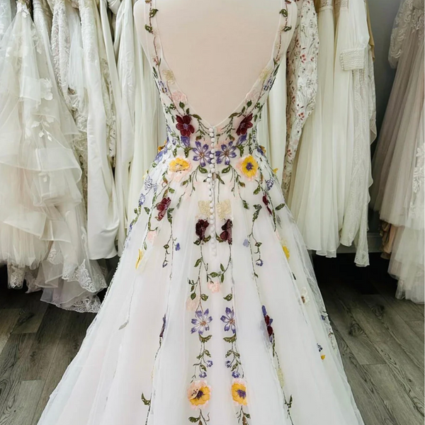 Colorful Floral Boho A-Line Wedding Dress | Whimsical Tulle Bridal Gown with Spaghetti Straps and Court Train