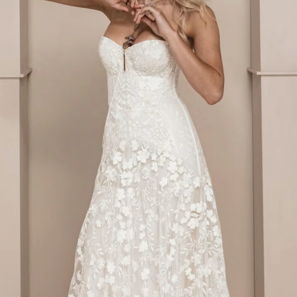 Floral Embroidery Wedding Dress | Boho A-Line Lace Bridal Gown